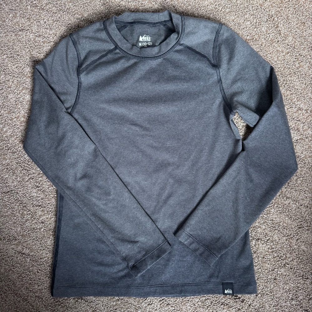 REI kids midweight base layer crew 10/12 med-Grey